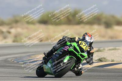 media/Oct-04-2025-CVMA (Sat) [[408bcdd6e4]]/Race 13-Amateur Supersport Open/